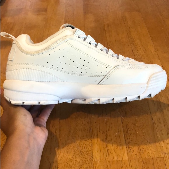 Fila Disruptor 2 - Women’s size 7.5 - Picture 4 of 6